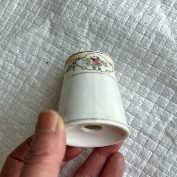 Vintage 1920s Nippon porcelain suger salt pepper set on plate - Picture 8 of 8